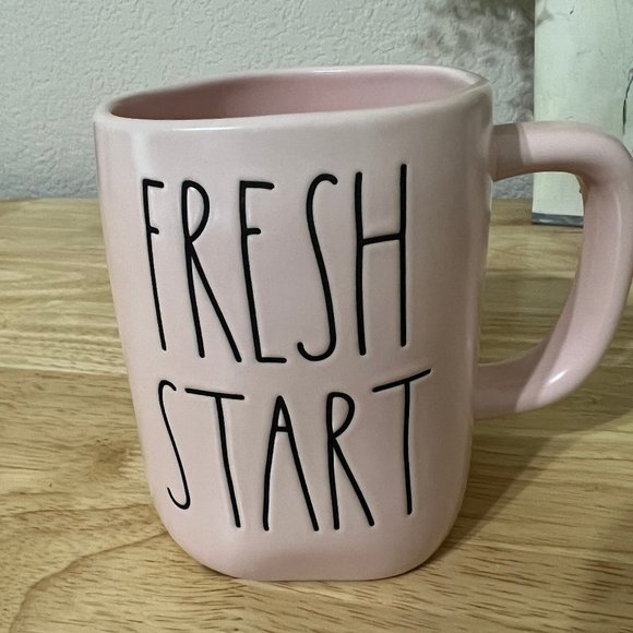 Rae Dunn "FRESH START" Mug New - Picture 1 of 4